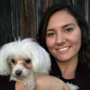 Meet your Posher, Hannah